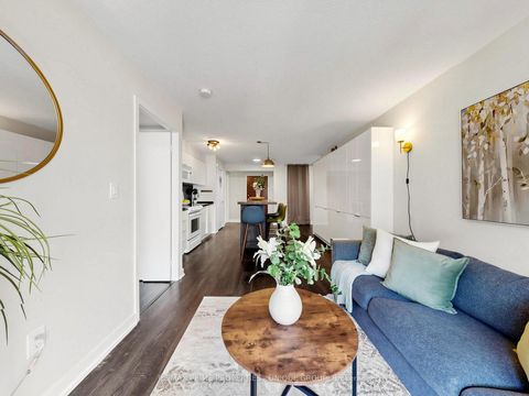 Photo 13 at 529 - 10 Capreol Court, Waterfront Communities C1, Toronto