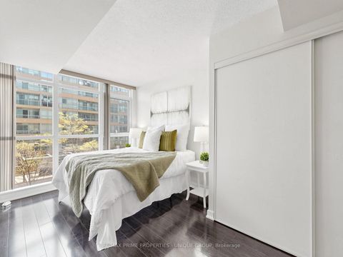 Photo 15 at 529 - 10 Capreol Court, Waterfront Communities C1, Toronto