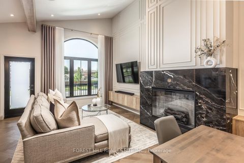 Photo 2 at 596 Woodbridge Avenue, West Woodbridge, Vaughan