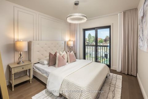 Photo 8 at 596 Woodbridge Avenue, West Woodbridge, Vaughan