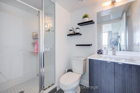 Photo 13 at 810 - 1461 Lawrence Avenue W, Amesbury, Toronto