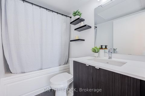 Photo 14 at 810 - 1461 Lawrence Avenue W, Amesbury, Toronto