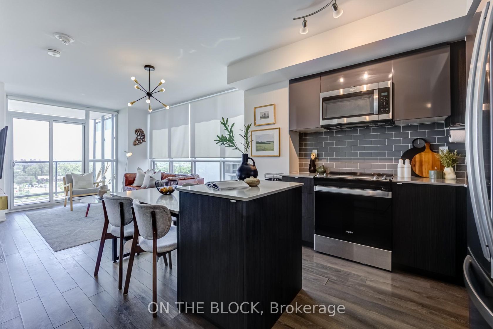 810 - 1461 Lawrence Avenue W, Amesbury, Toronto photo 6