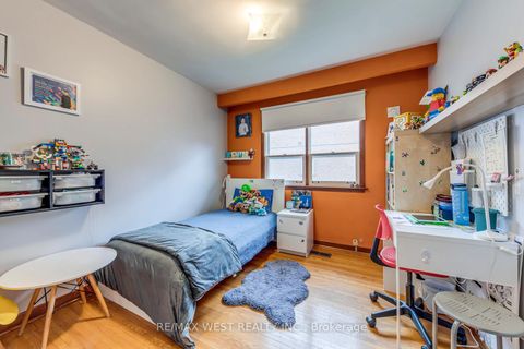 Photo 29 at 65 North Park Drive, Maple Leaf, Toronto