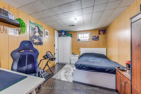Photo 36 at 65 North Park Drive, Maple Leaf, Toronto