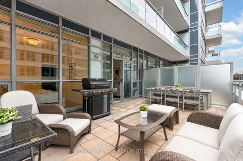 Photo 4 at 408 - 89 Dunfield Avenue, Mount Pleasant West, Toronto
