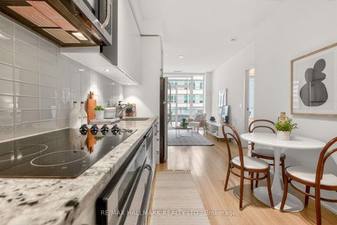 Photo 10 at 408 - 89 Dunfield Avenue, Mount Pleasant West, Toronto