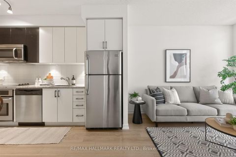 Photo 13 at 408 - 89 Dunfield Avenue, Mount Pleasant West, Toronto