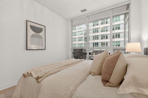 Photo 24 at 408 - 89 Dunfield Avenue, Mount Pleasant West, Toronto
