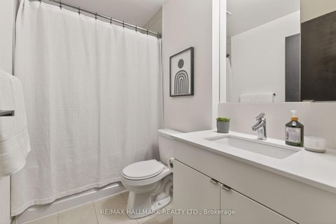 Photo 34 at 408 - 89 Dunfield Avenue, Mount Pleasant West, Toronto