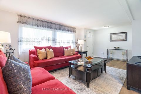 Photo 12 at 21 Hawthorne Drive, Rural Innisfil, Innisfil