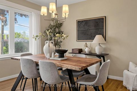 Photo 9 at 33 Ada Crescent, Bendale, Toronto