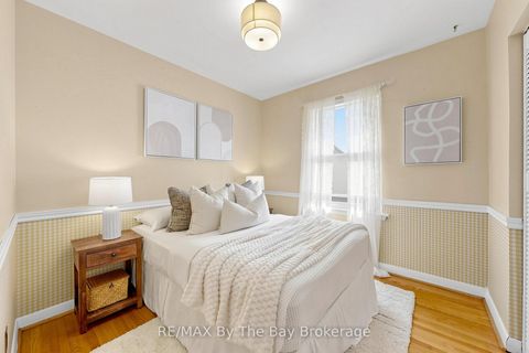 Photo 17 at 33 Ada Crescent, Bendale, Toronto