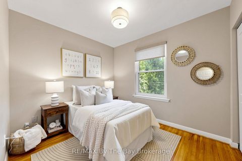 Photo 19 at 33 Ada Crescent, Bendale, Toronto