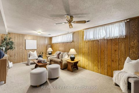 Photo 23 at 33 Ada Crescent, Bendale, Toronto