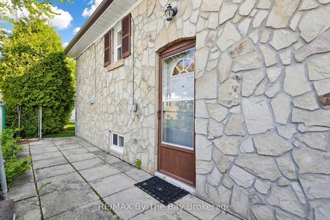 Photo 35 at 33 Ada Crescent, Bendale, Toronto