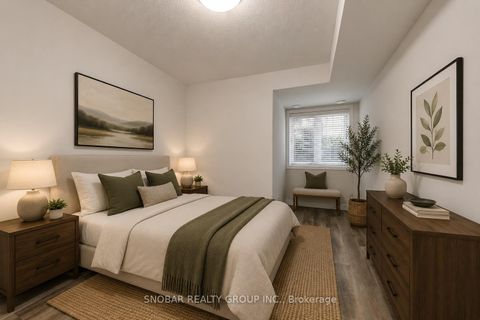 Photo 7 at 13 - 10 Carnation Avenue, Long Branch, Toronto