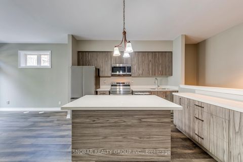 Photo 11 at 13 - 10 Carnation Avenue, Long Branch, Toronto