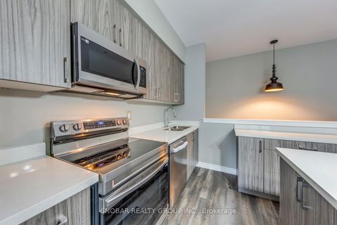 Photo 14 at 13 - 10 Carnation Avenue, Long Branch, Toronto