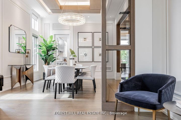 Photo 7 at 49 Ravenscroft Circle, Bayview Village, Toronto