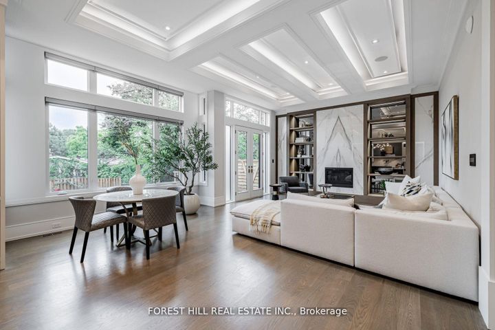 Photo 12 at 49 Ravenscroft Circle, Bayview Village, Toronto