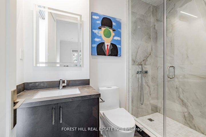 Photo 30 at 49 Ravenscroft Circle, Bayview Village, Toronto