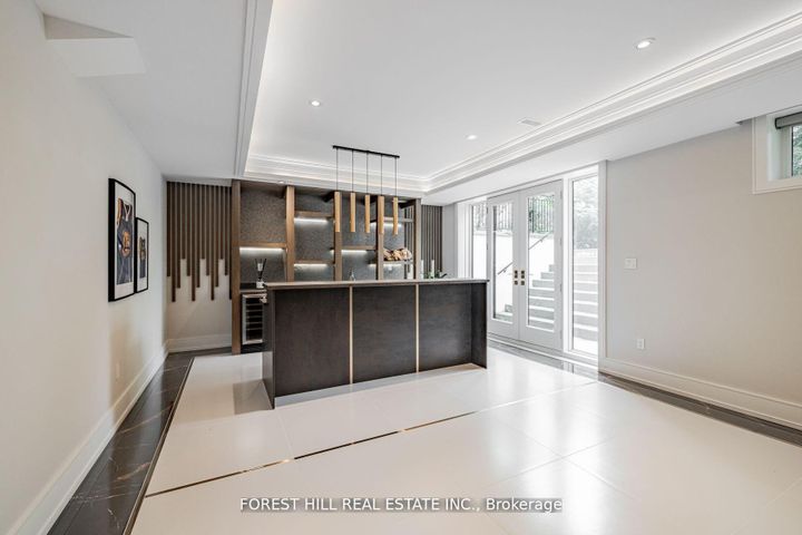 Photo 32 at 49 Ravenscroft Circle, Bayview Village, Toronto