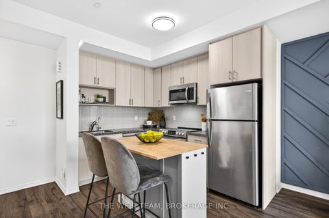 Photo 2 at 308 - 1120 Briar Hill Avenue, Belgravia, Toronto