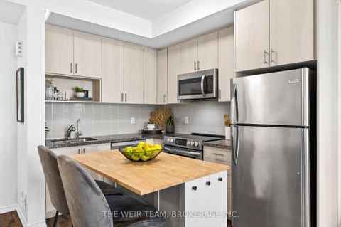 Photo 3 at 308 - 1120 Briar Hill Avenue, Belgravia, Toronto