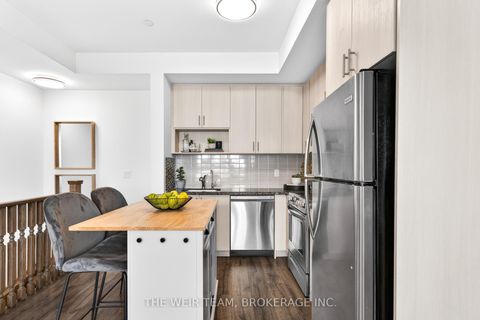 Photo 6 at 308 - 1120 Briar Hill Avenue, Belgravia, Toronto