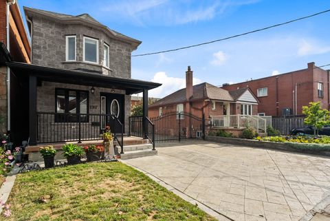 Photo 5 at 197 Lambton Avenue, Smythe, Toronto