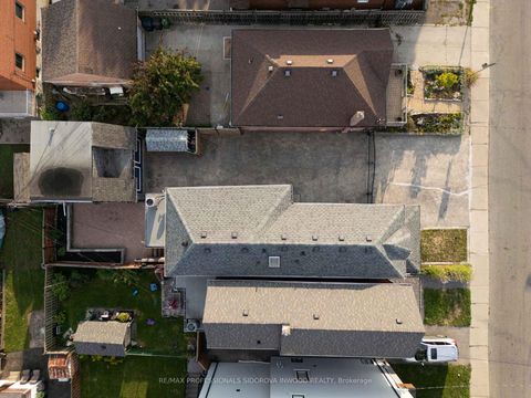 Photo 42 at 197 Lambton Avenue, Smythe, Toronto