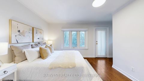 Photo 17 at 49 Chudleigh Avenue, Lawrence Park South, Toronto