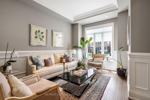 Photo 2 at 31 Presteign Avenue, Parkview, Toronto