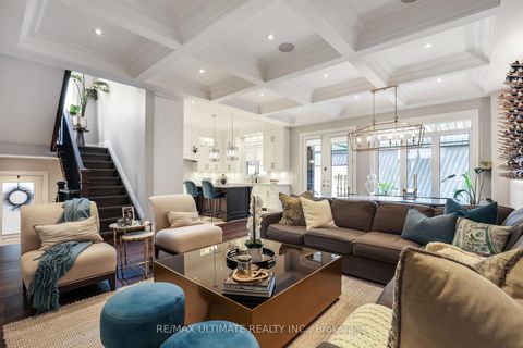 Photo 6 at 31 Presteign Avenue, Parkview, Toronto
