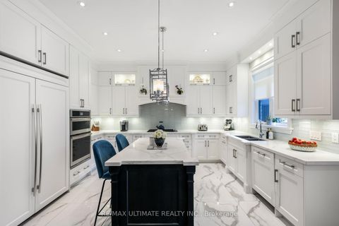Photo 11 at 31 Presteign Avenue, Parkview, Toronto