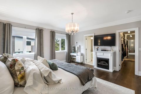 Photo 17 at 31 Presteign Avenue, Parkview, Toronto