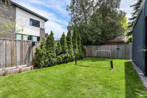 Photo 37 at 31 Presteign Avenue, Parkview, Toronto