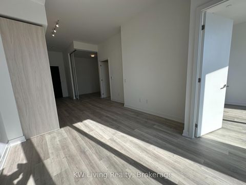 Photo 11 at 616 - 28 Eastern Avenue, Moss Park, Toronto