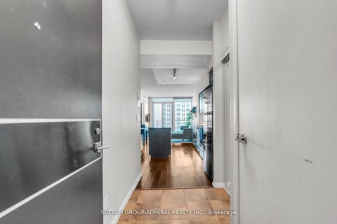 Photo 5 at 2601 - 215 Fort York Boulevard, Niagara, Toronto