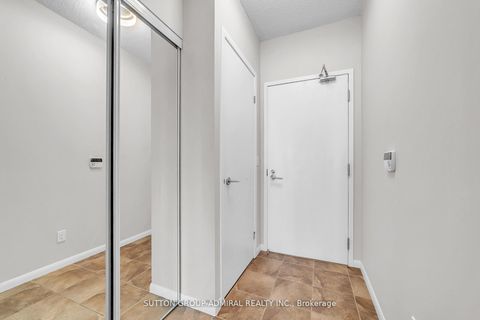 Photo 7 at 2601 - 215 Fort York Boulevard, Niagara, Toronto