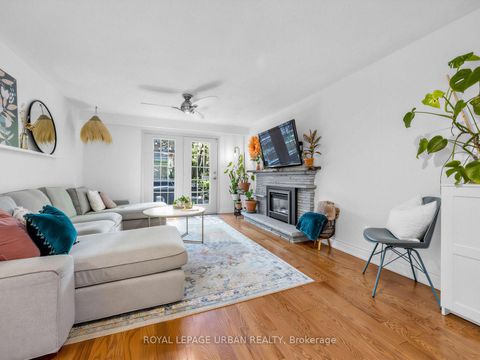 Photo 8 at 95 Oakridge Drive, Cliffcrest, Toronto