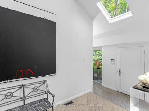 Photo 3 at 43 Beaverhall Drive, Windfields, Toronto