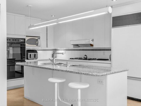 Photo 20 at 43 Beaverhall Drive, Windfields, Toronto