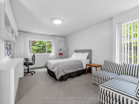 Photo 28 at 43 Beaverhall Drive, Windfields, Toronto