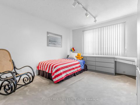 Photo 32 at 43 Beaverhall Drive, Windfields, Toronto