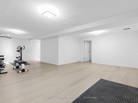 Photo 35 at 43 Beaverhall Drive, Windfields, Toronto