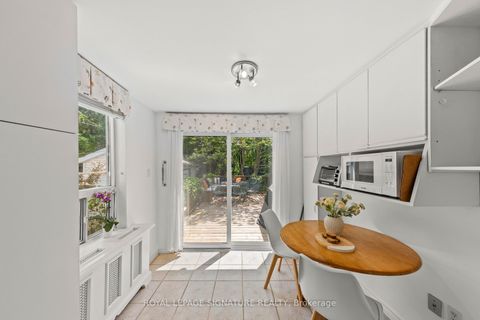 Photo 20 at 117 Bowood Avenue, Lawrence Park North, Toronto