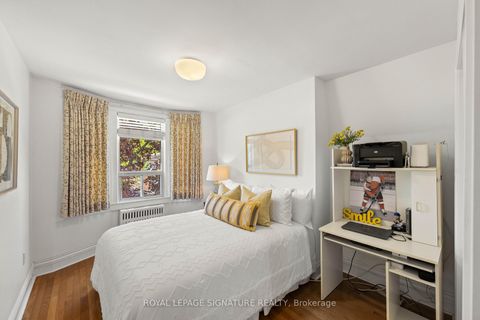 Photo 29 at 117 Bowood Avenue, Lawrence Park North, Toronto