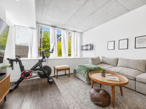 Photo 9 at 213 - 75 Portland Street, Waterfront Communities C1, Toronto